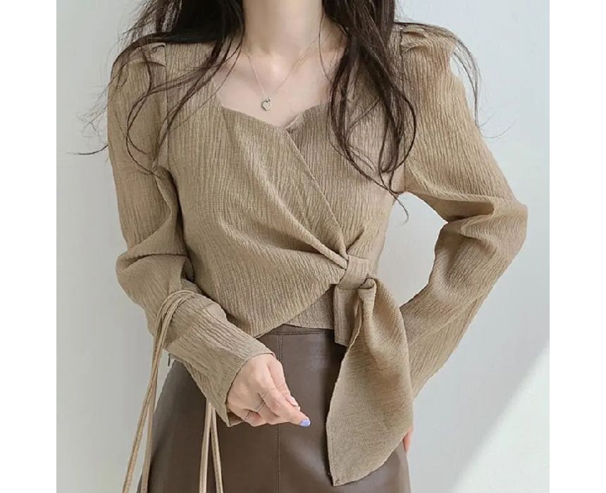 Sweetheart-Neckline Blouse Tie-Side Plain Puff-Sleeve