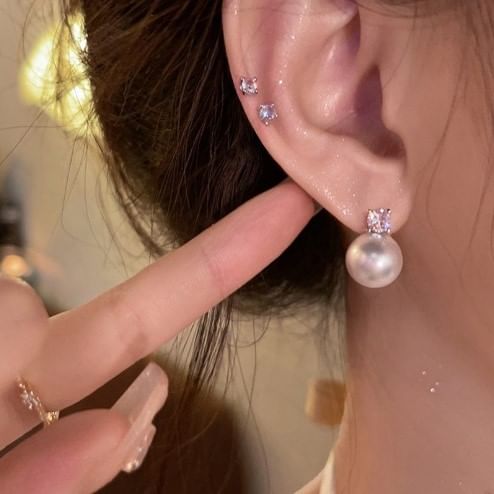 Alloy Faux Stud Earring Rhinestone Pearl