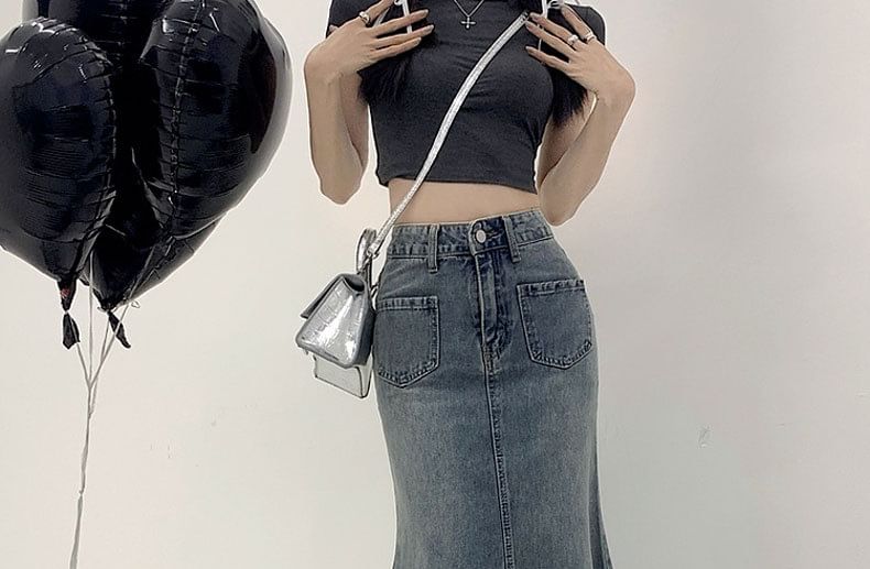 Mermaid Denim Midi Skirt with Frayed Hem and High Waist