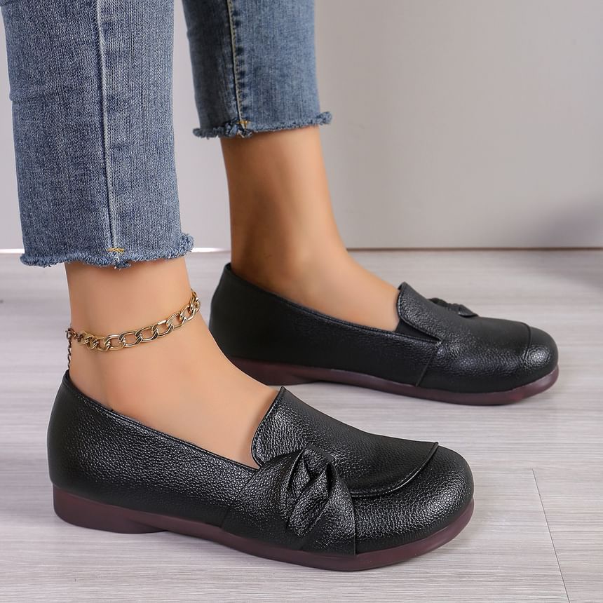 Plain Knot Flats