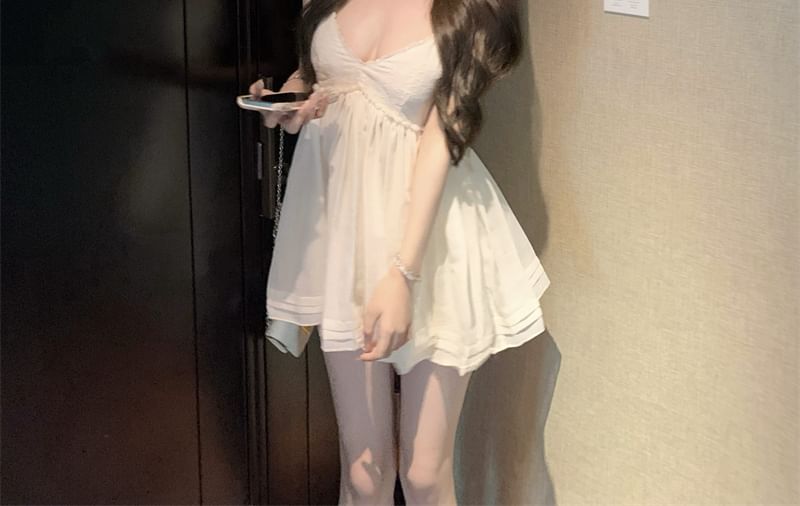 Sundress Spaghetti Trim Lace Strap V-Neck Mini Plain