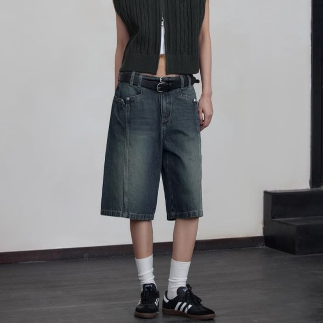 Mid Rise Loose Fit Straight Cut Denim Jorts