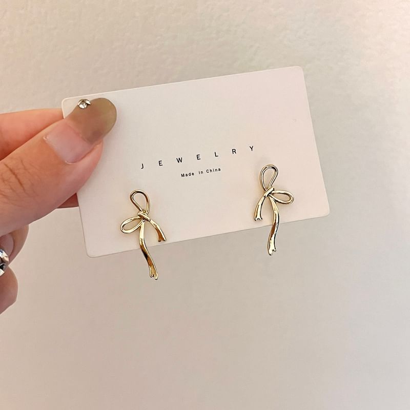 Ribbon Earring Stud Silver Sterling