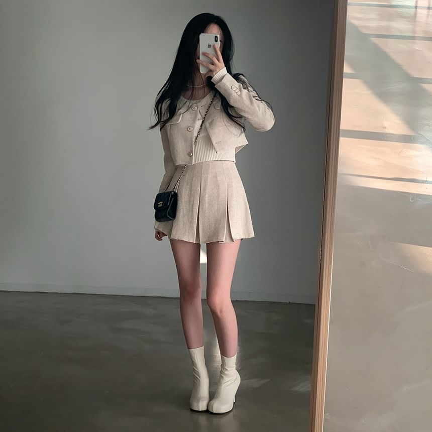Set: Crew Neck Tweed Blazer + High Rise Pleated Mini Skirt
