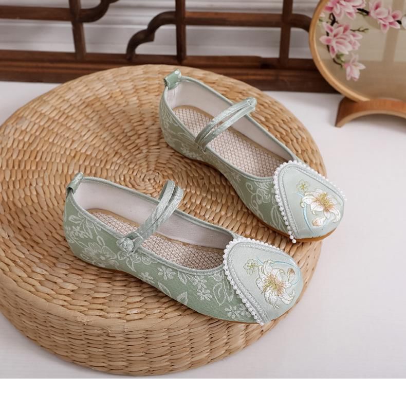 Embroidery Wedge Heel Shoes Floral