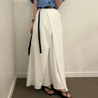High-Rise Flowing A-Line Maxi Skirt in Solid Hue