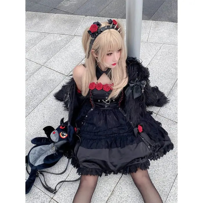 Belle robe noire de style Rossy Black Misa Misa ON807
