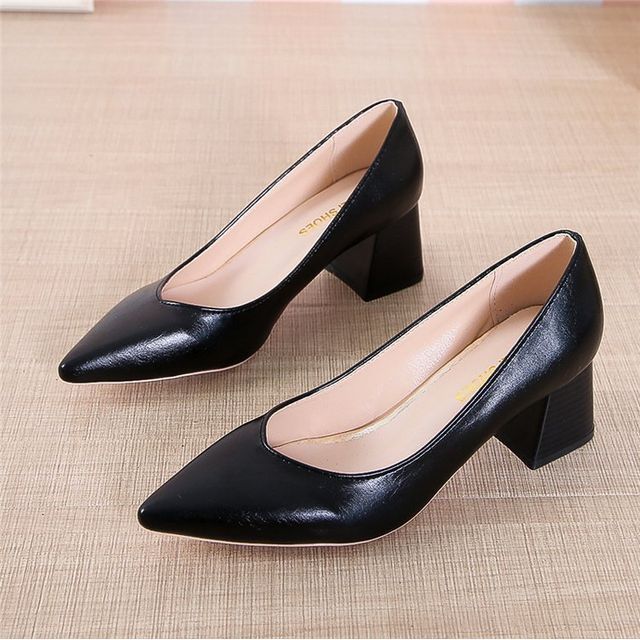 Pointy-Toe Pumps Chunky-Heel