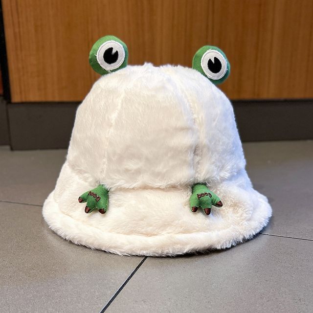 Frog Bucket Chenille Hat