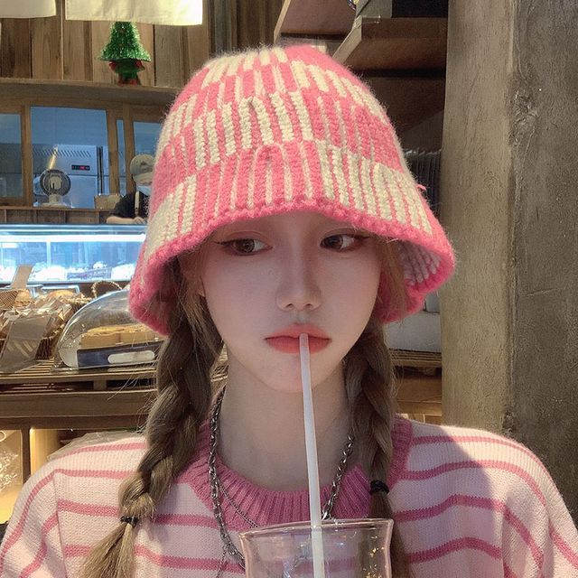 Bucket Knit Hat Striped