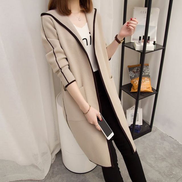 Long-Sleeve Contrast Trim Woolen Coat