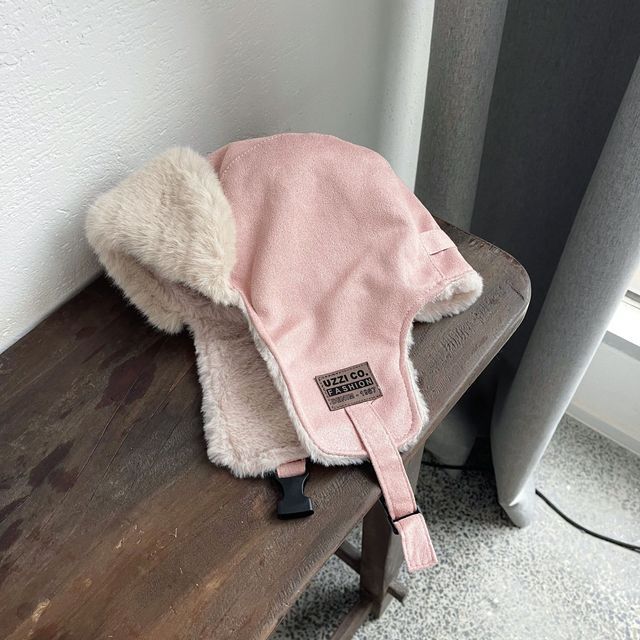 Fleece-Lined Hat Trapper