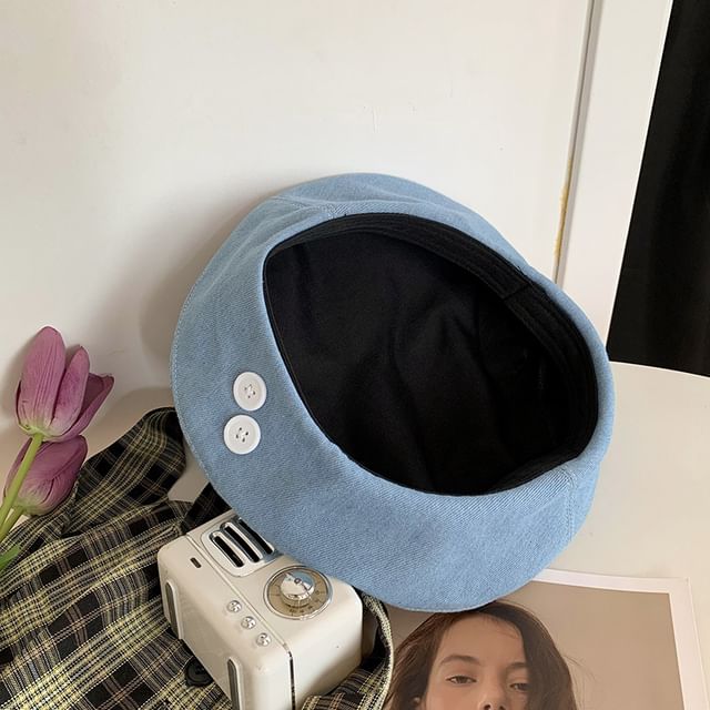 Beret Accent Denim Washed Button