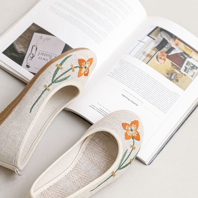 Embroidered Flats Flower