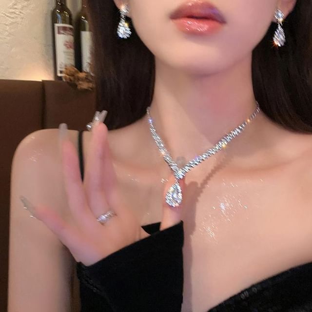 Pendant / Set CZ Earring Drop Necklace