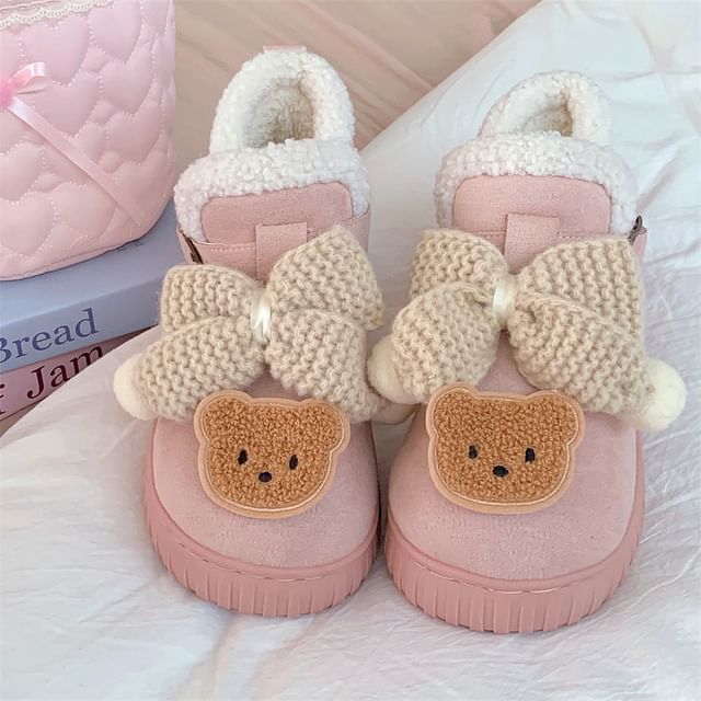 Bear Applique Bow Buckled Short Snow Boots