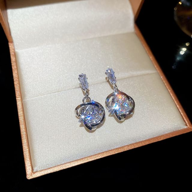Rhinestone Alloy Drop Earring