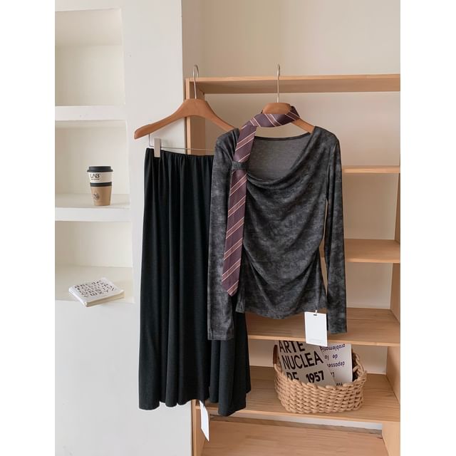 Two-Piece Set: Tie-Dye Scoop Neck Long Sleeve Tee & Neck Tie