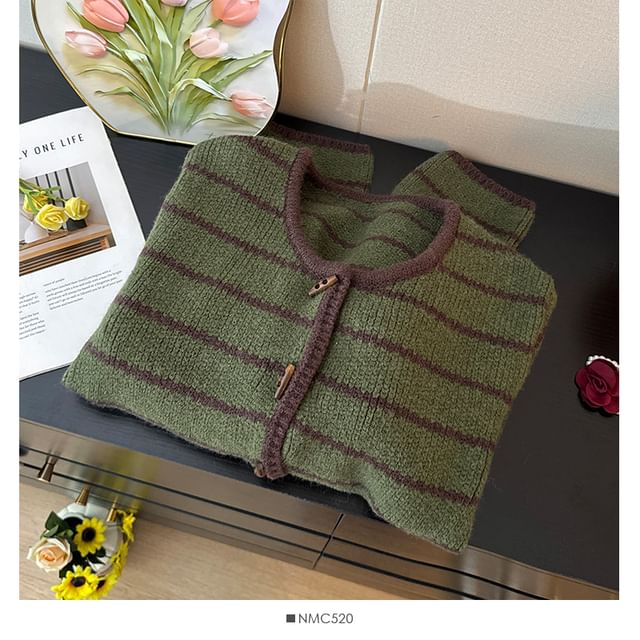 Long Sleeve Round Neck Striped Loose-Fit Cardigan