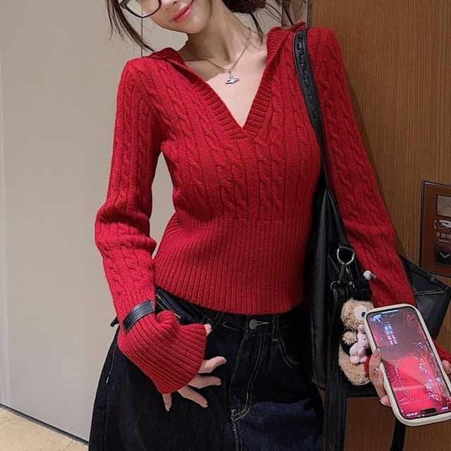 Long Sleeve V-Neck Hooded Cable Knit Cropped Top