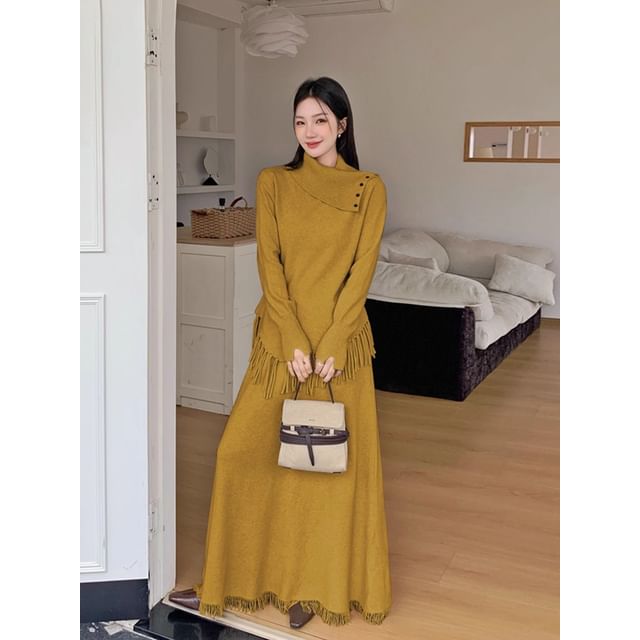Set: Fringed Hem Sweater with Mock Neck and Maxi A-Line Skirt