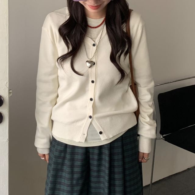 V-Neck Plain Cardigan