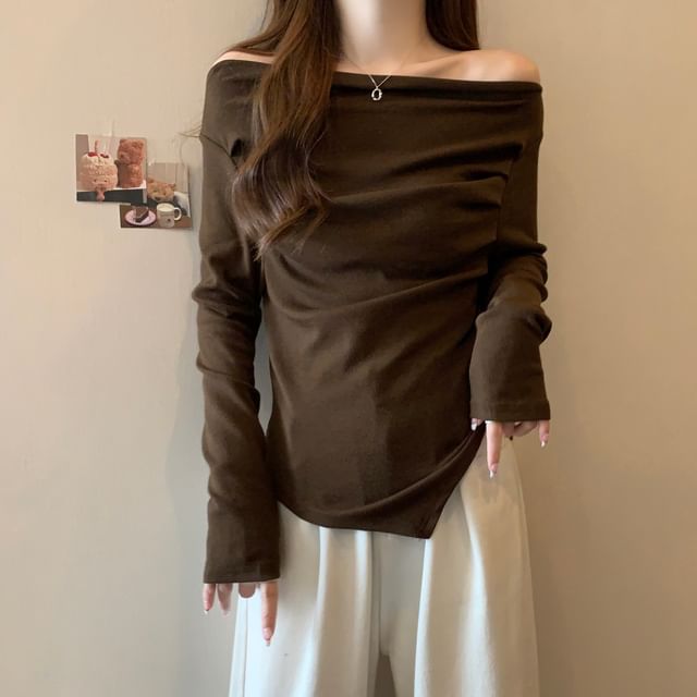 Asymmetrical Off-Shoulder Tee