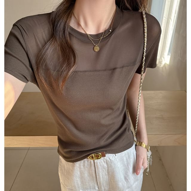 Short Sleeve Round Neck Paneled Fitted Top