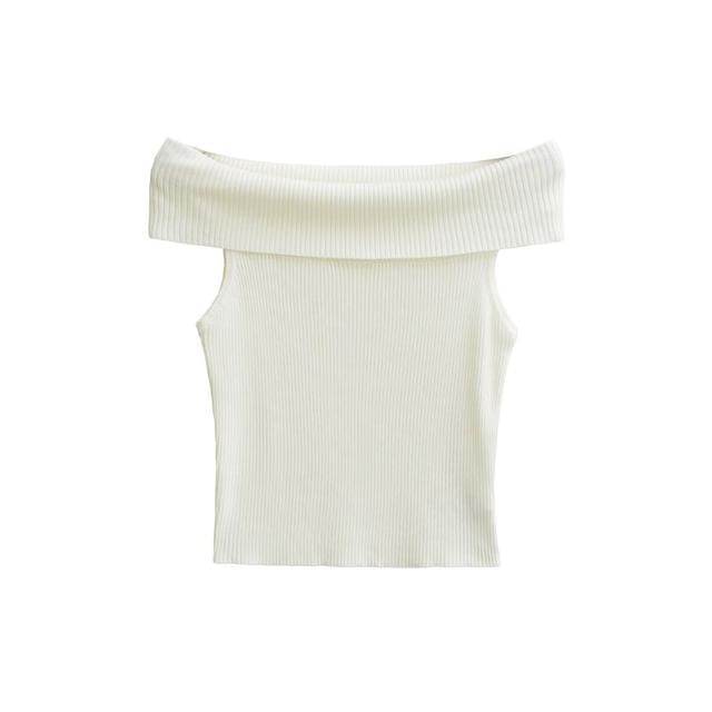 Off-Shoulder Ribbed Knit Tee with Short Sleeves