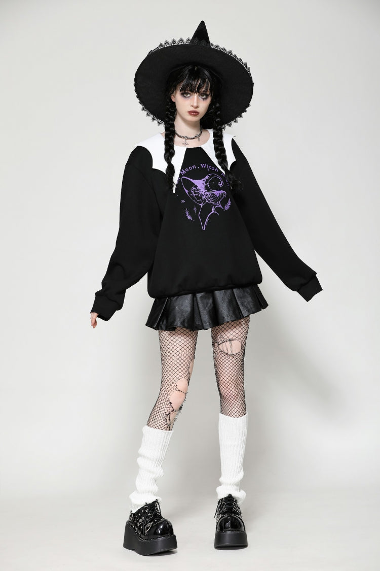 Monochrome Gothic Vintage Sweatshirt with Peter Pan Collar and Long Sleeves