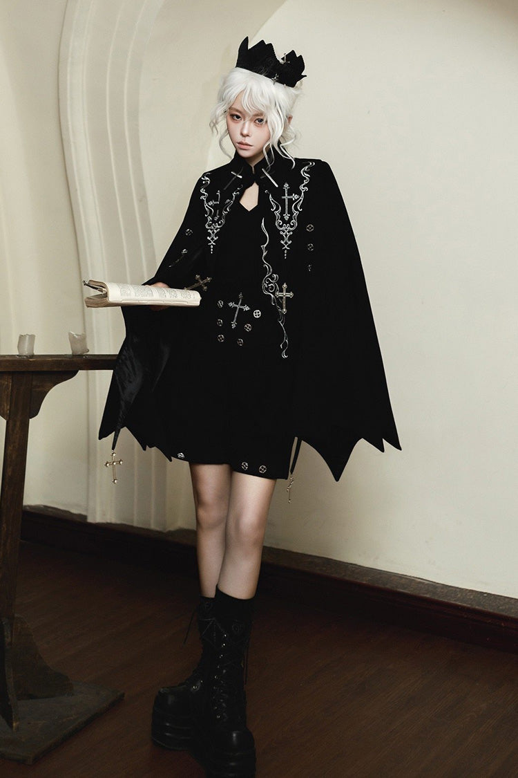 Embroidered Ouji Cloak and Shorts Set for Gothic Style