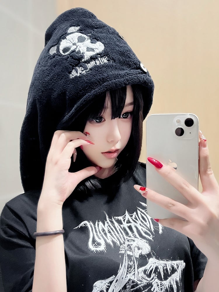 Gothic Hair White Wrap Drying and Grim Reaper Black Towel