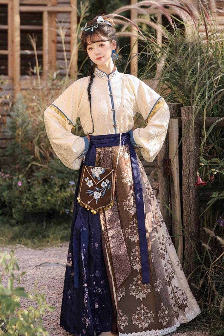 Snowfield Wind Stand Collar Embroidered Daily Hanfu Set