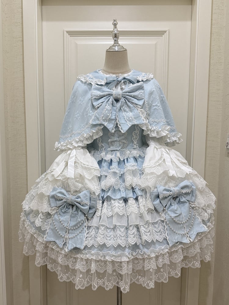 / Blue Red Cape Black Pink