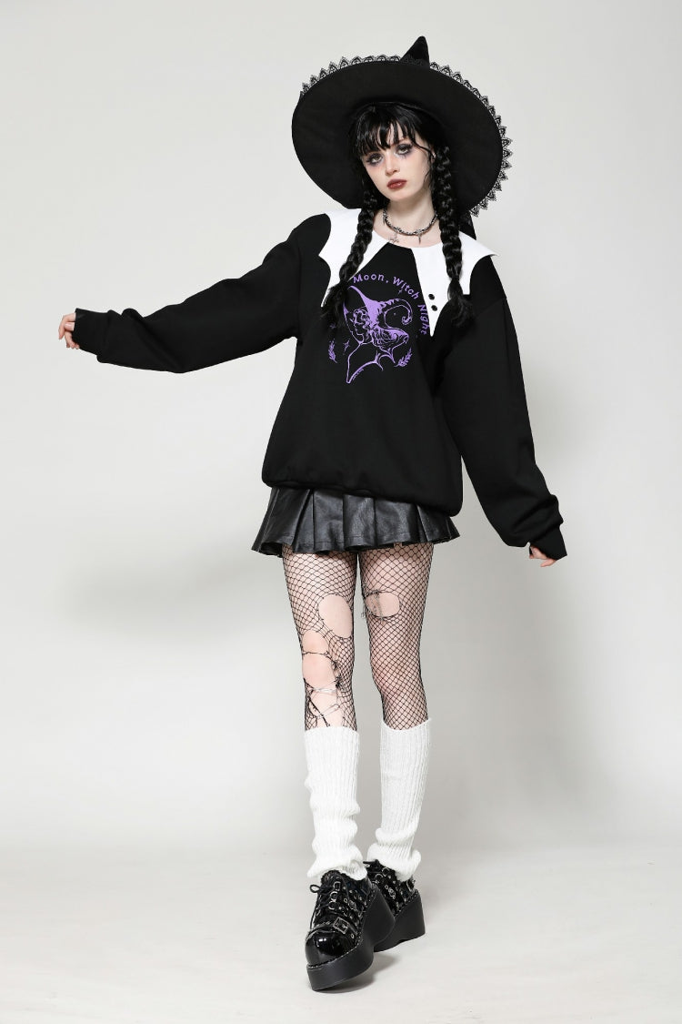 Monochrome Gothic Vintage Sweatshirt with Peter Pan Collar and Long Sleeves