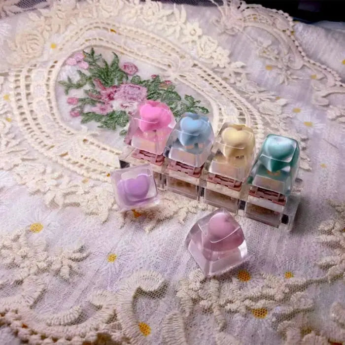 GG Love Heart à l’intérieur d’un keycap ON683