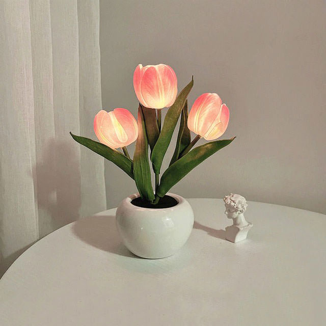 LED Beauty Tulip Table Lamp