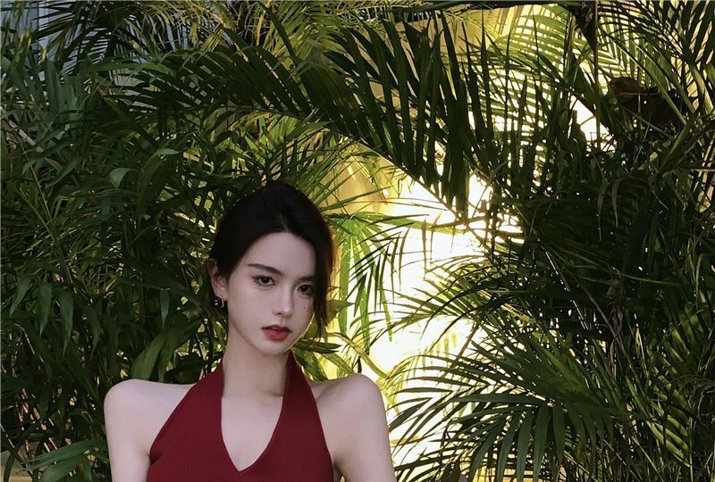 V-Neck Sleeveless Slim-Fit Plain Halter Dress