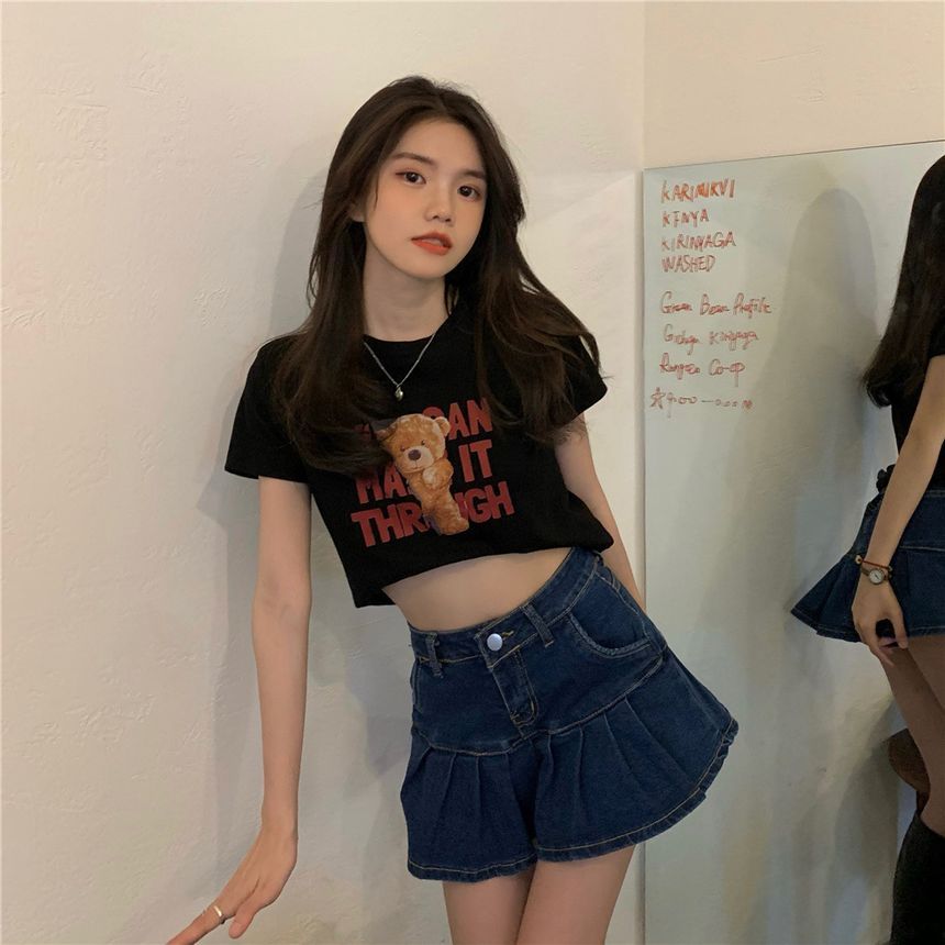 Bear Short-Sleeve Print Cropped T-Shirt