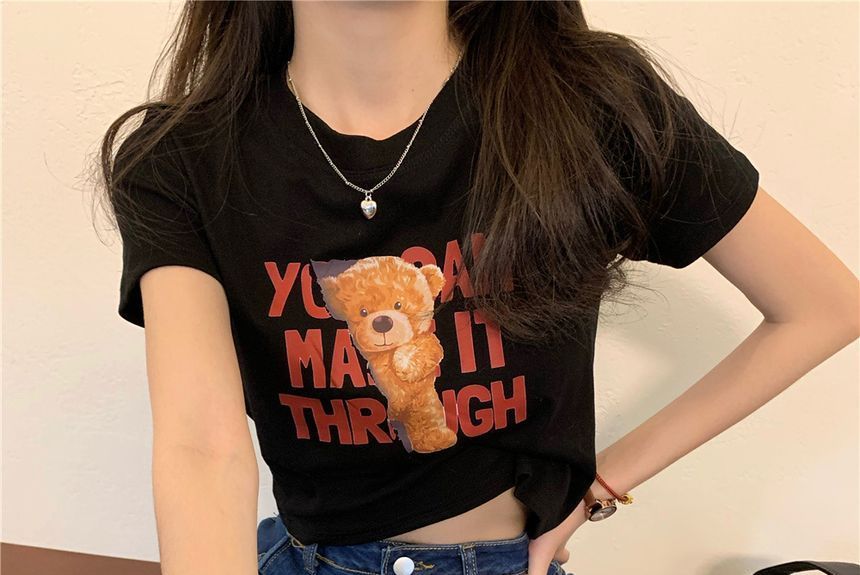 Bear Short-Sleeve Print Cropped T-Shirt