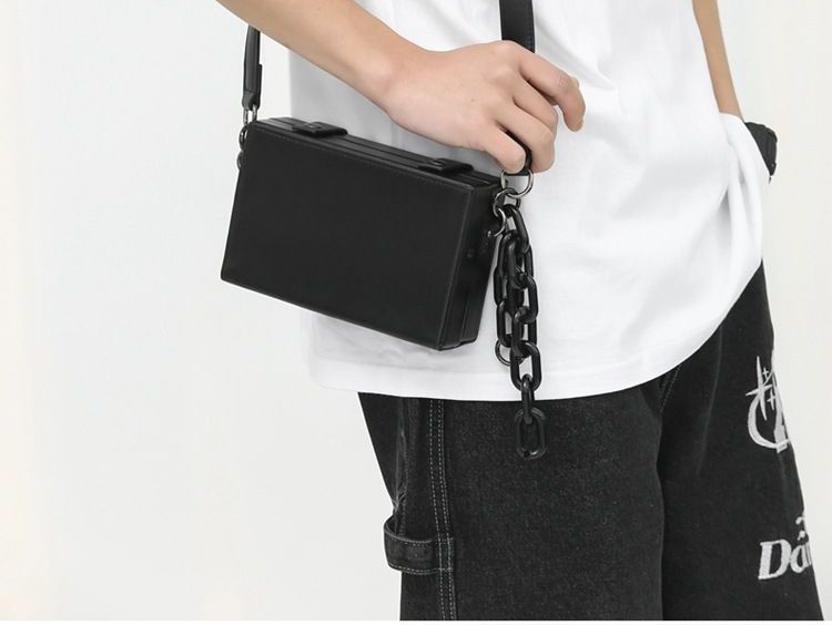 Bag Box Crossbody
