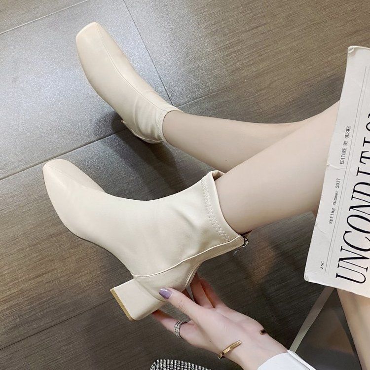 Short Plain Heel Boots Chunky