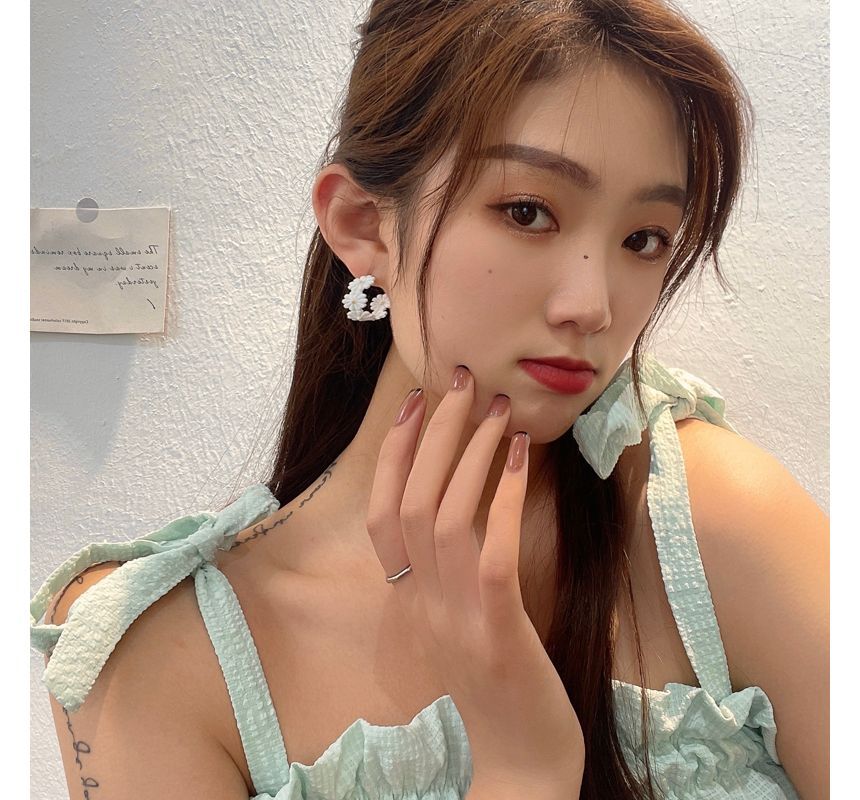 Hoop Earring Open Flower