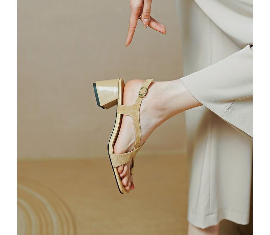 Chunky Strap Heel Cross Sandals Square-Toe
