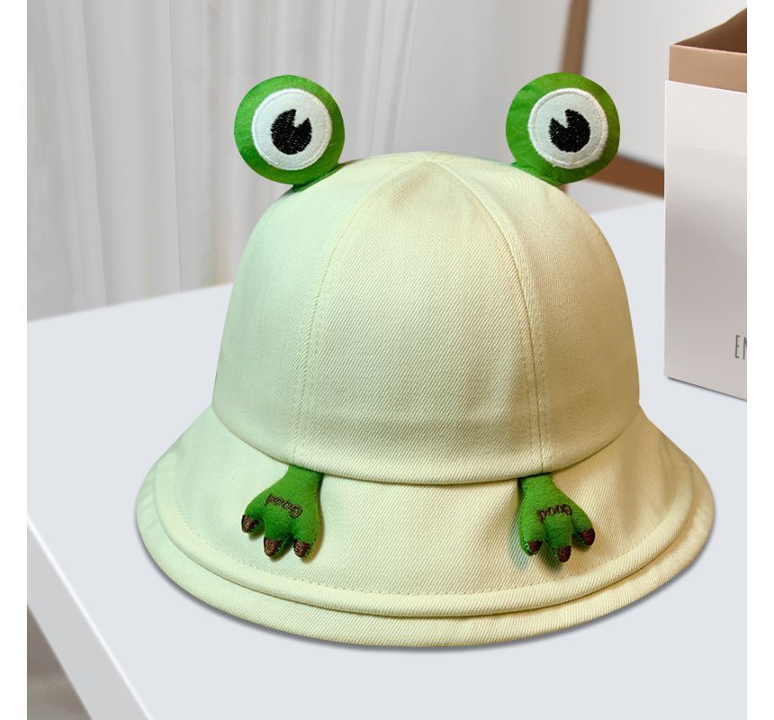 Hat Bucket Detail Frog