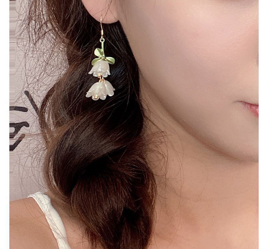 Faux Flower Alloy Pearl Earring Fringed