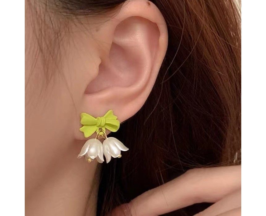 / Earring Floral On Ear Clip Stud