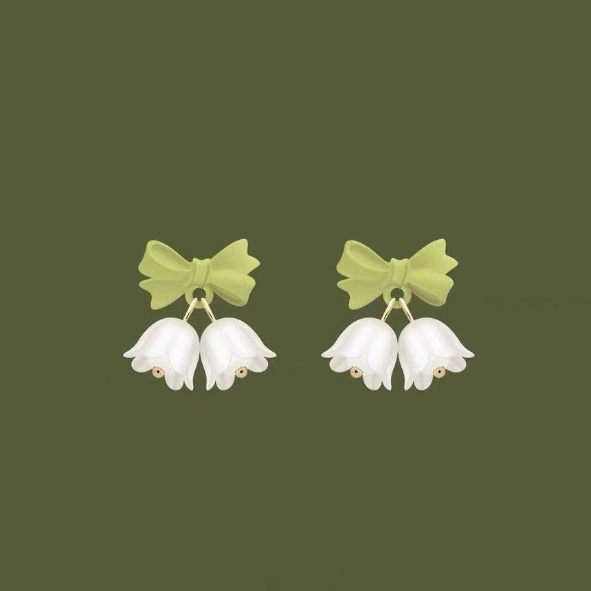 / Earring Floral On Ear Clip Stud