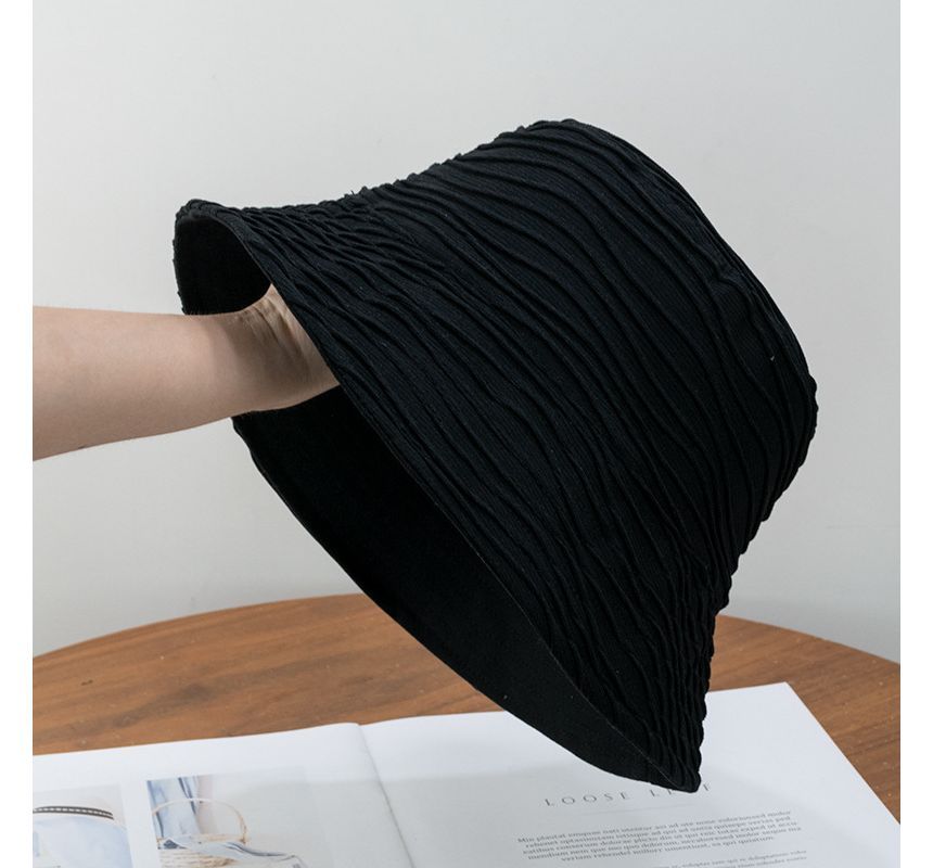 Bucket Wavy Hat Reversible Plain Texture