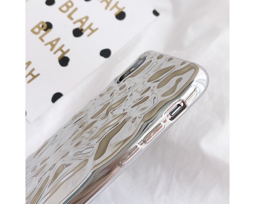 Textured Case Metallic Phone